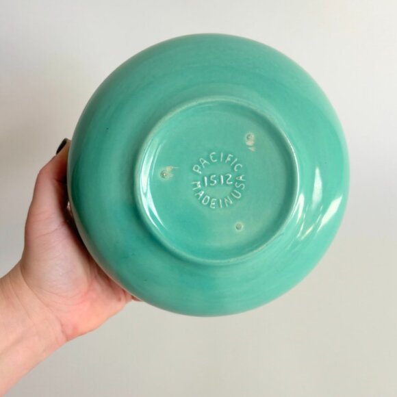 Pacific Pottery Vintage Turquoise Ceramic Bowl – Glossy Glazed Pottery, Marked 1 - Picture 3 of 6